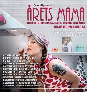 Emma Knyckare turnerar med egna showen Årets Mama.